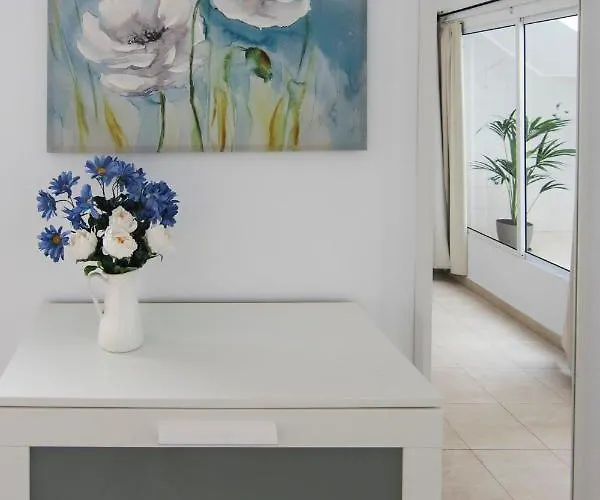 Maximilian House-duplex Vista Al Mar En Complejo Con Piscina דירה