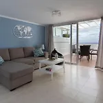 Maximilian House-duplex Vista Al Mar En Complejo Con Piscina