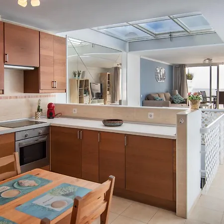 Maximilian House-duplex Vista Al Mar En Complejo Con Piscina